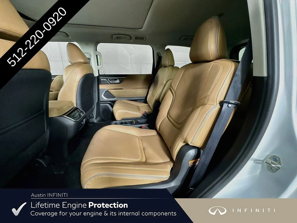 New 2027 White INFINITI LUXE image 31
