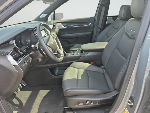 Used 2024 Silver Cadillac Sport image 9