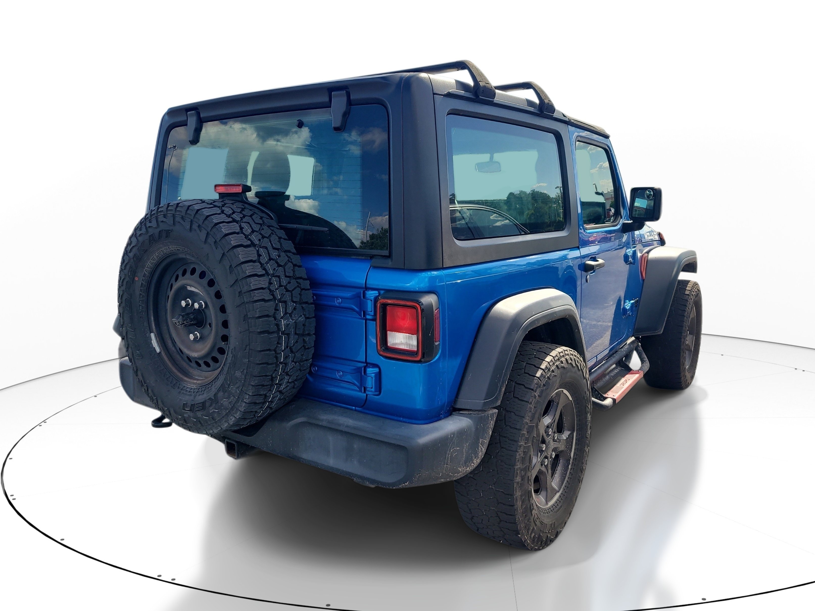 Used 2024 Hydro Blue Pearlcoat Jeep Sport image 4
