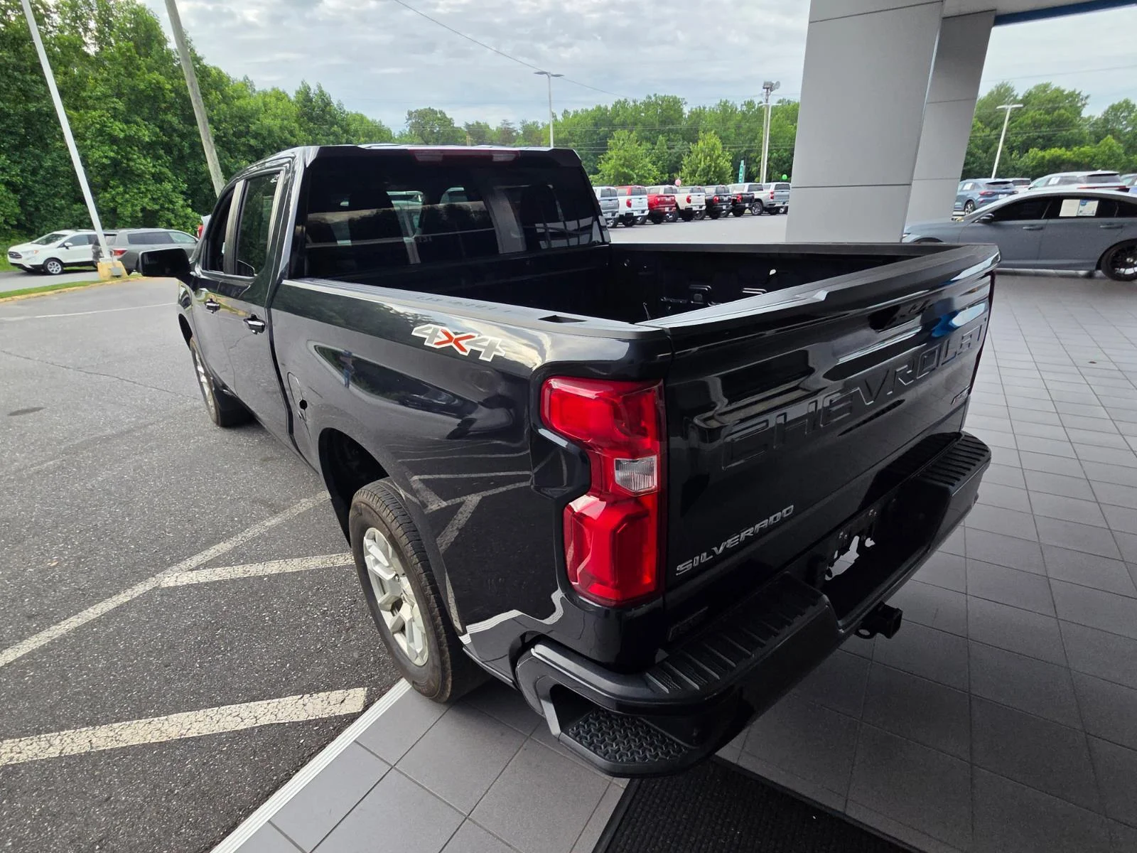 Used 2024 Dark Ash Metallic Chevrolet RST image 7