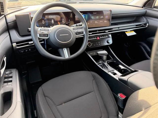 Used 2026 Silver Hyundai SEL image 5