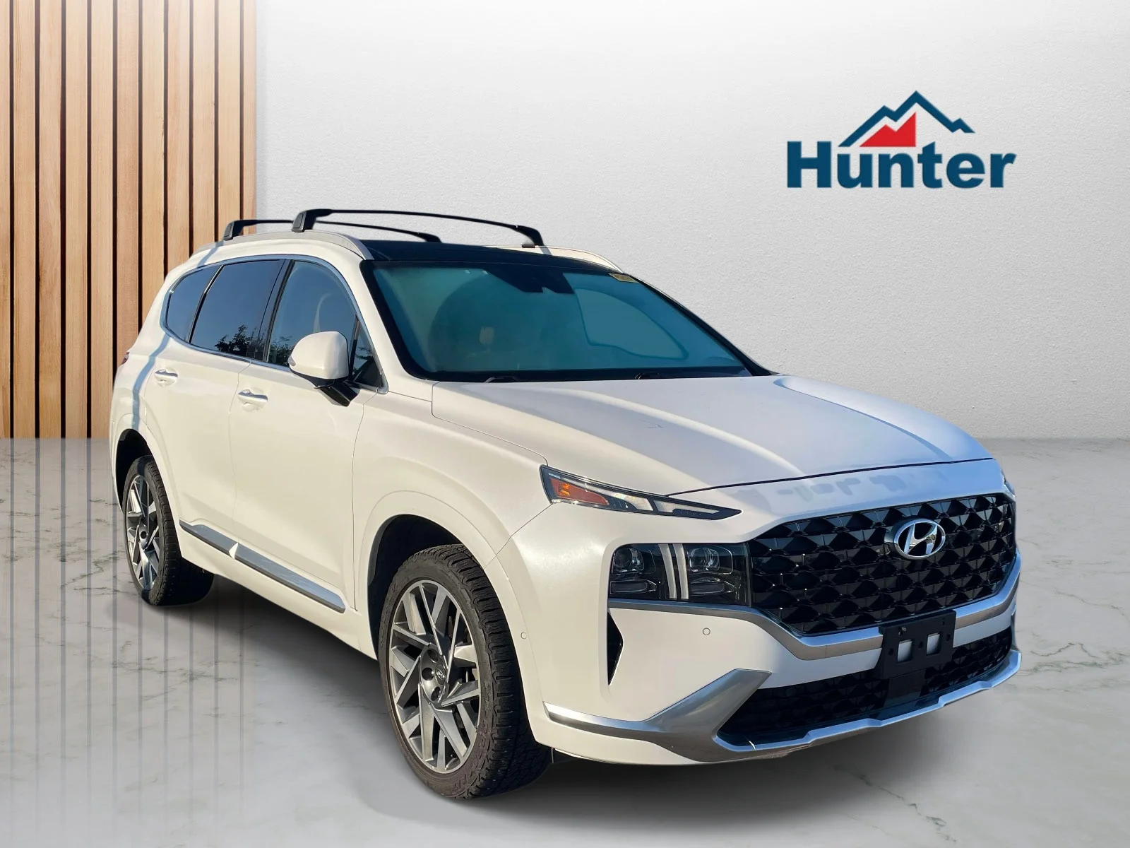 Used 2021 Quartz White Hyundai Calligraphy image 1