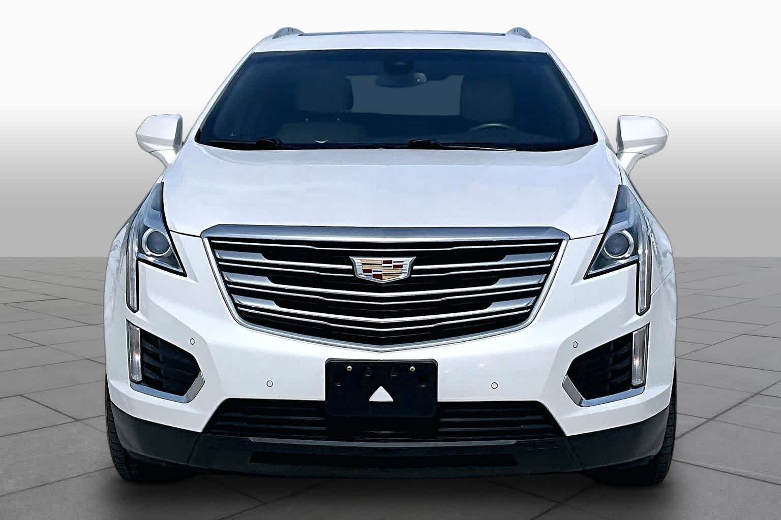 Pre-Owned 2019 Cadillac XT5 Luxury FWD