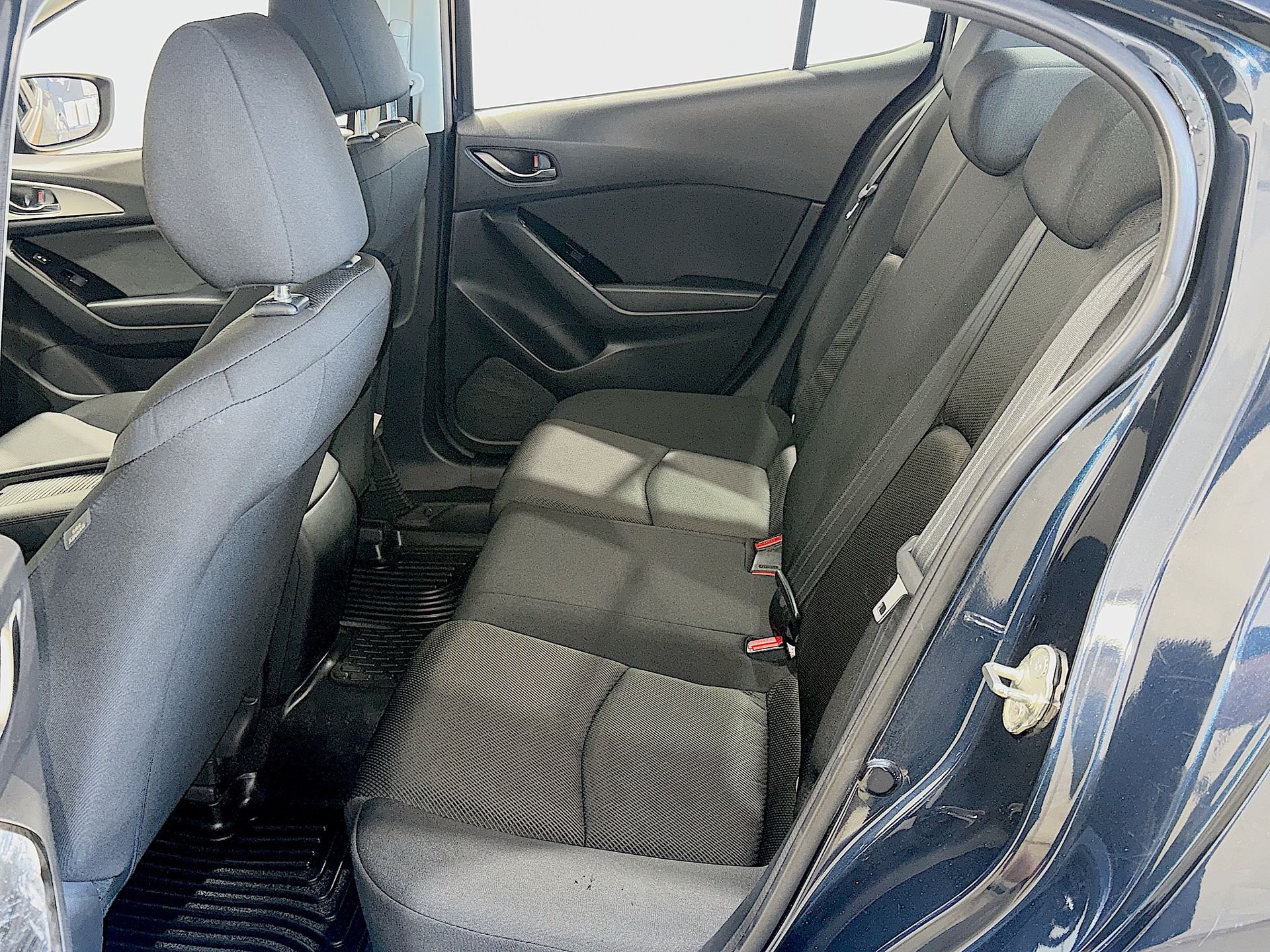 Used 2018 Blue Mazda Sport image 22