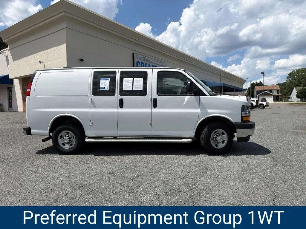 Used 2024 Summit White Chevrolet WT image 2