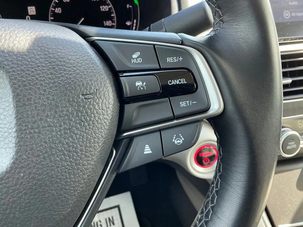Used 2022  Honda Touring image 40