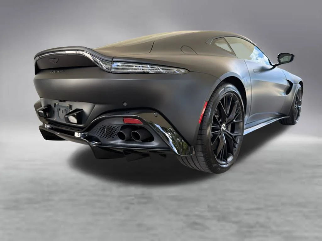 Used 2021 Black Aston Martin Base image 21