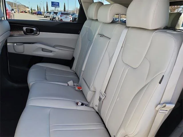 New 2026 White Kia S image 16