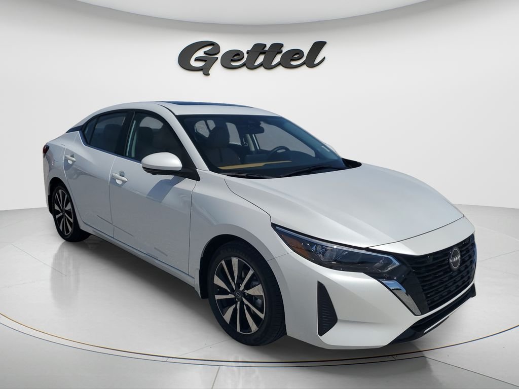 Used 2025 White Nissan SV image 3
