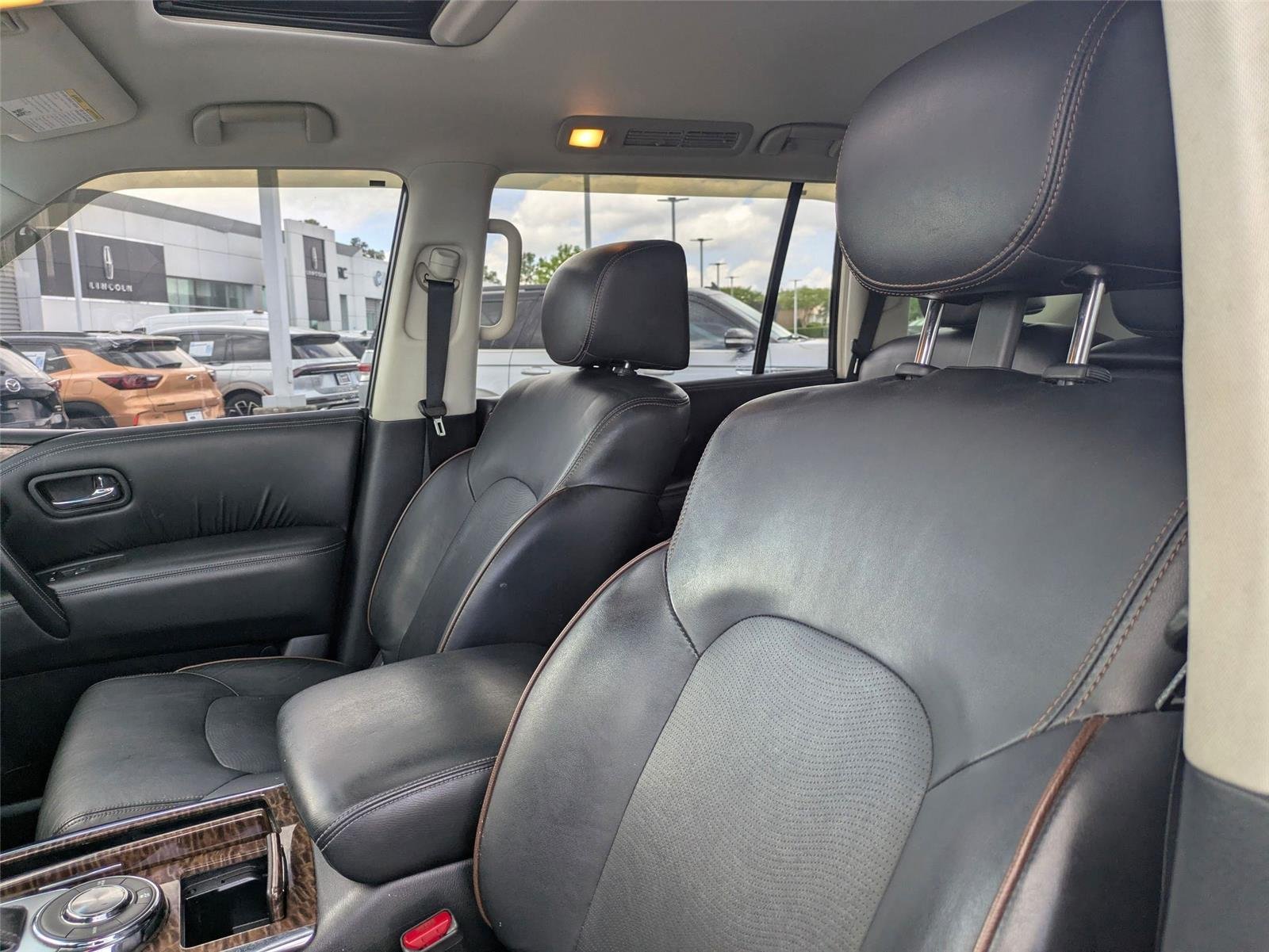 Used 2017 Brilliant Silver Nissan Platinum image 13