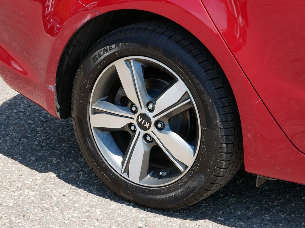 Certified Used 2018 Red Kia S image 7