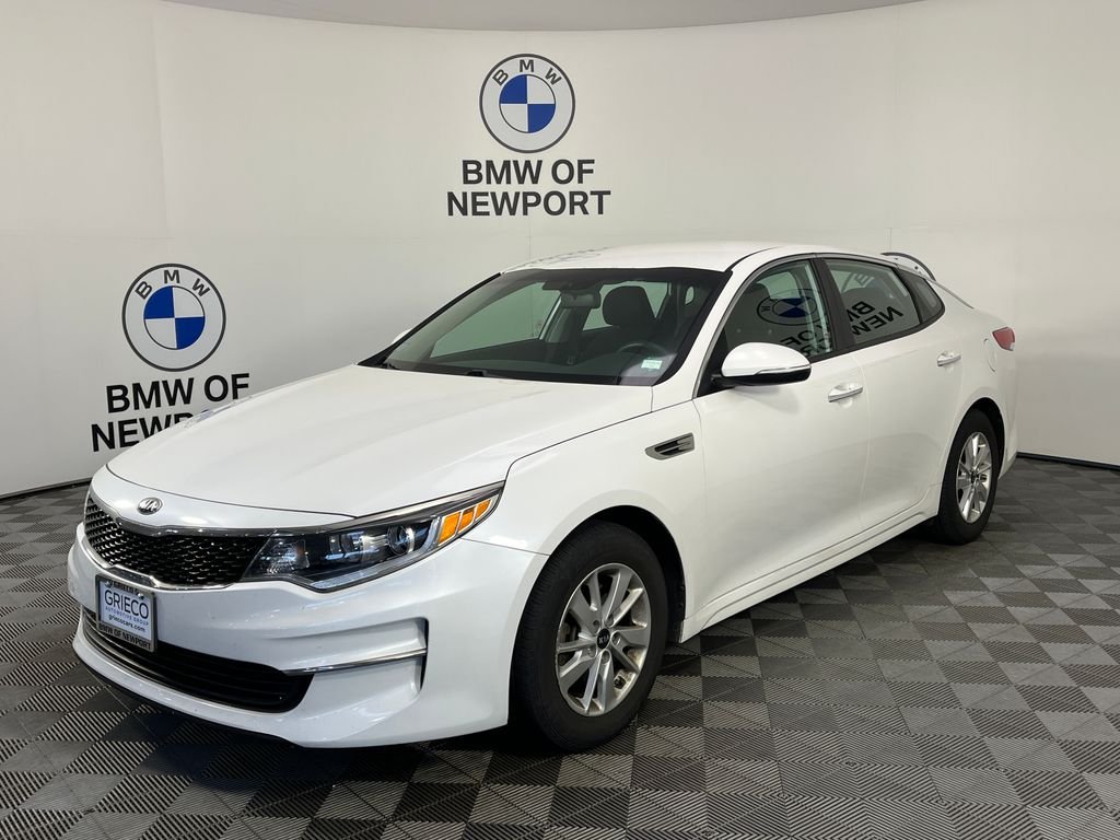 Used 2017 White Kia LX image 2