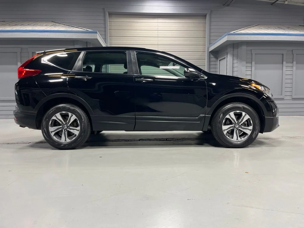 2018 Honda CR-V LX - Photo 8