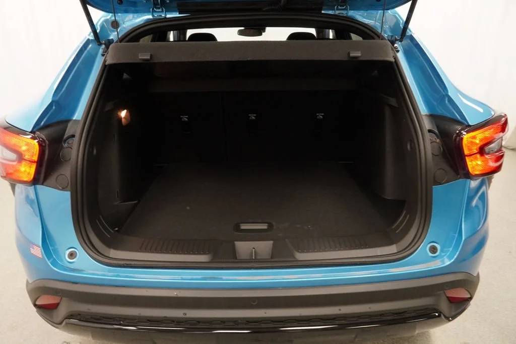 New 2026 Marina Blue Metallic Chevrolet 2RS image 24