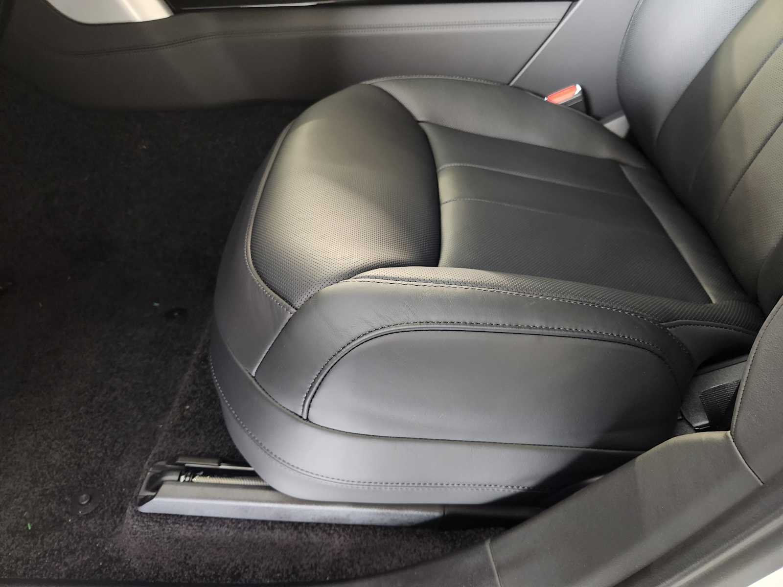 2026 Land Rover Range Rover SE - Photo 23