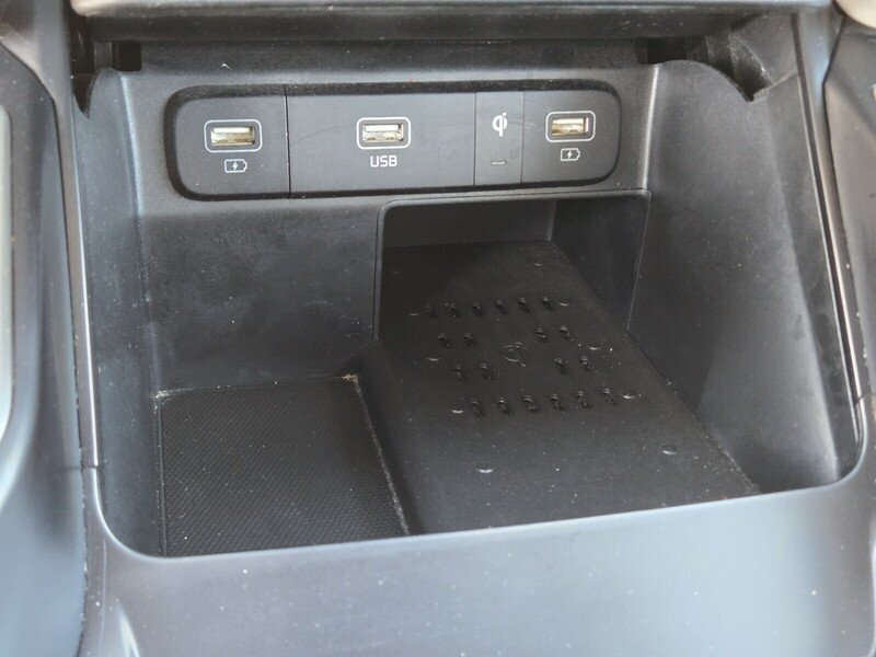 Used 2022 Green Kia X-Line EX image 22