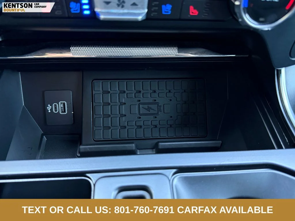 Used 2025 Gray Ford Raptor image 25