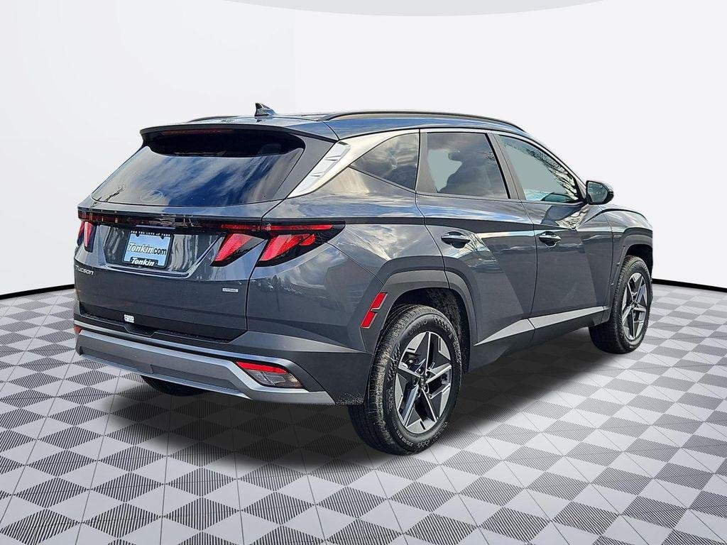 New 2026 Gray Hyundai SEL AWD image 6