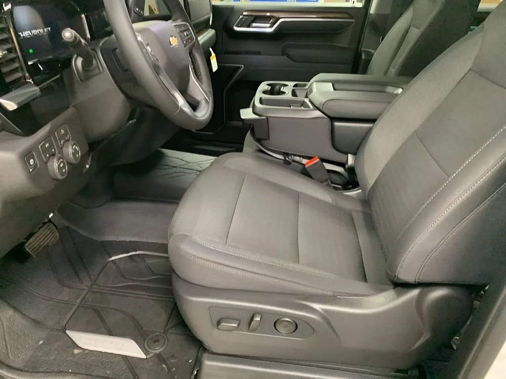 2026 Chevrolet Silverado 1500 LT - Photo 24
