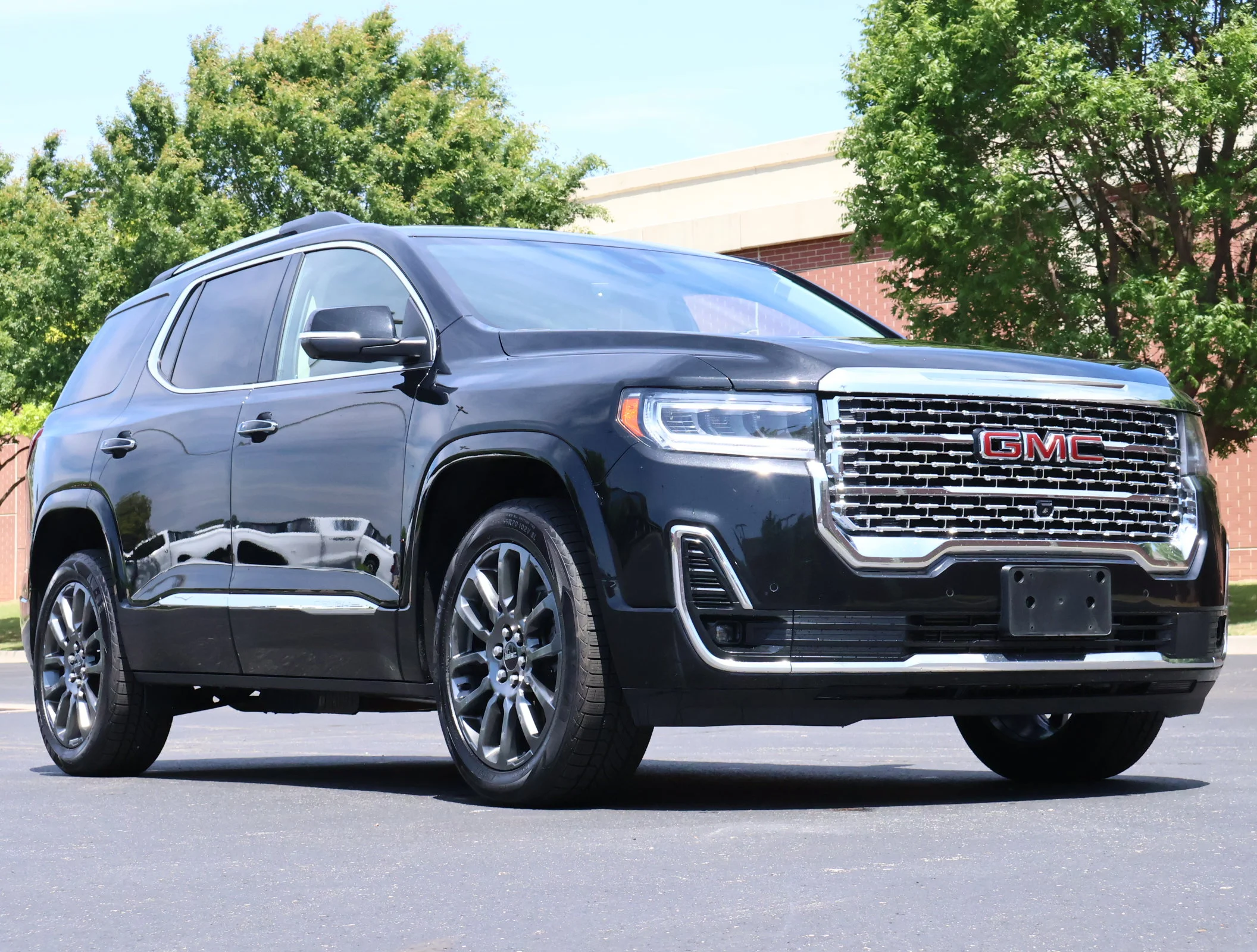2023 GMC Acadia Denali AWD's photo