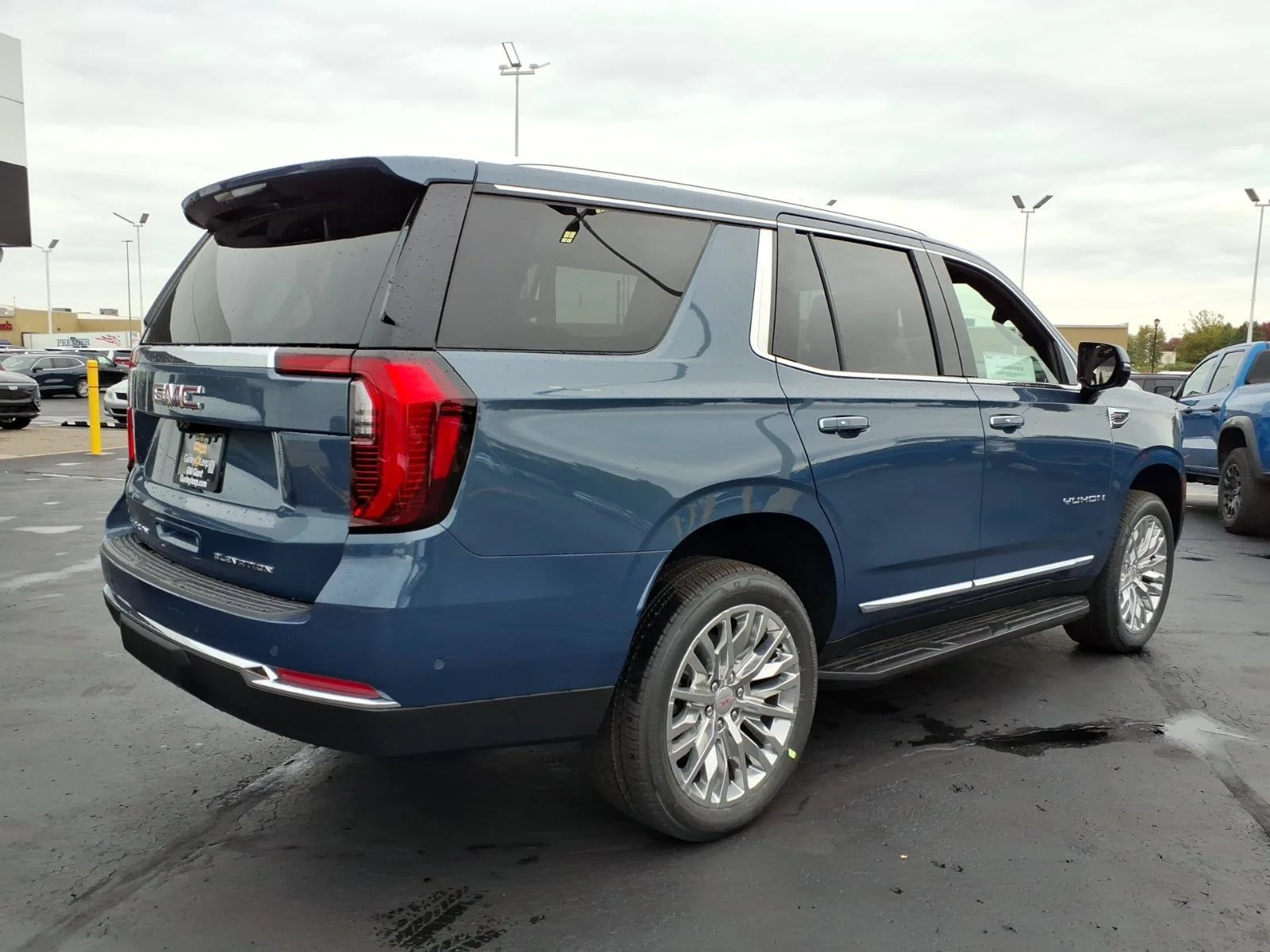 2027 GMC Yukon Elevation - Photo 12