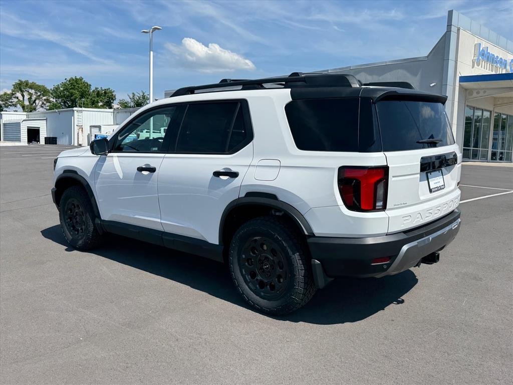 New 2026 Platinum White Pearl Honda TrailSport Elite Blackout image 4