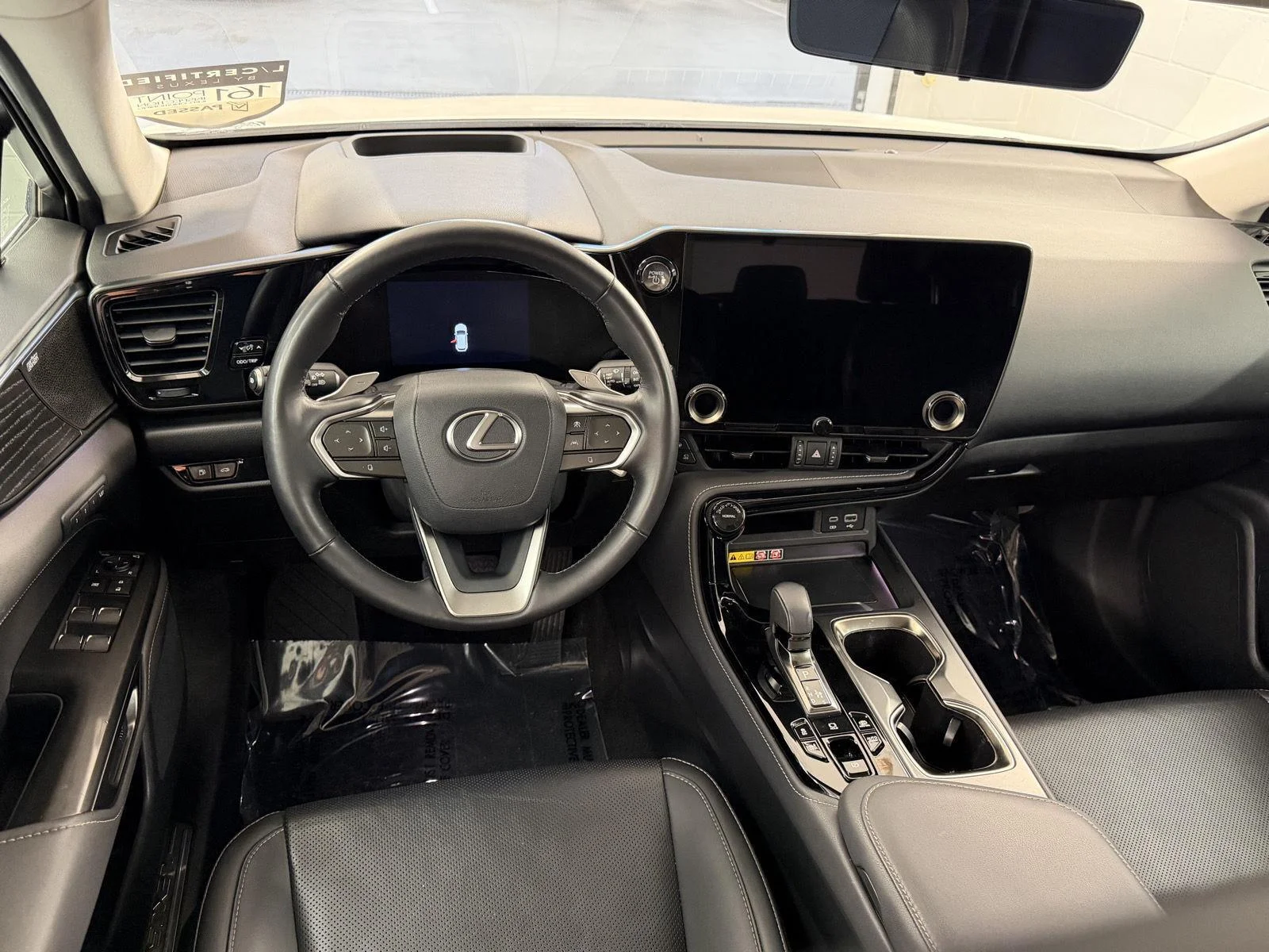 Used 2025 Eminent White Pearl Lexus NX 450h+ Luxury image 20