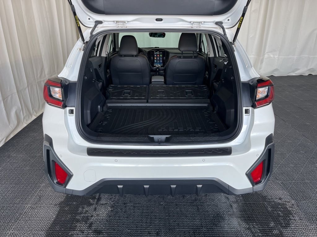 Used 2024 Crystal White Pearl Subaru Limited image 27