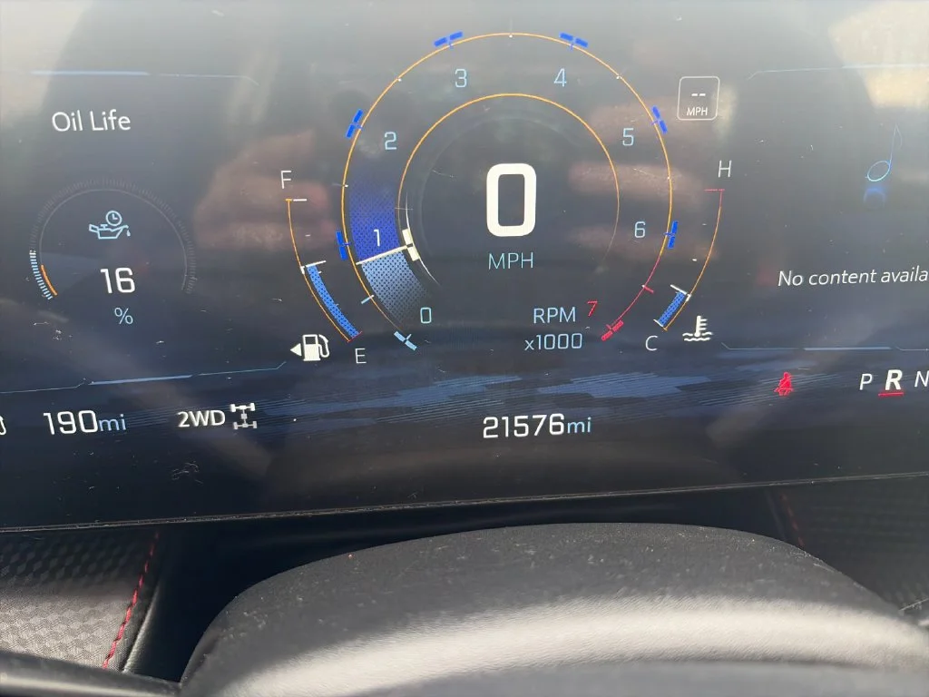 Used 2025 Gray Chevrolet RS image 32