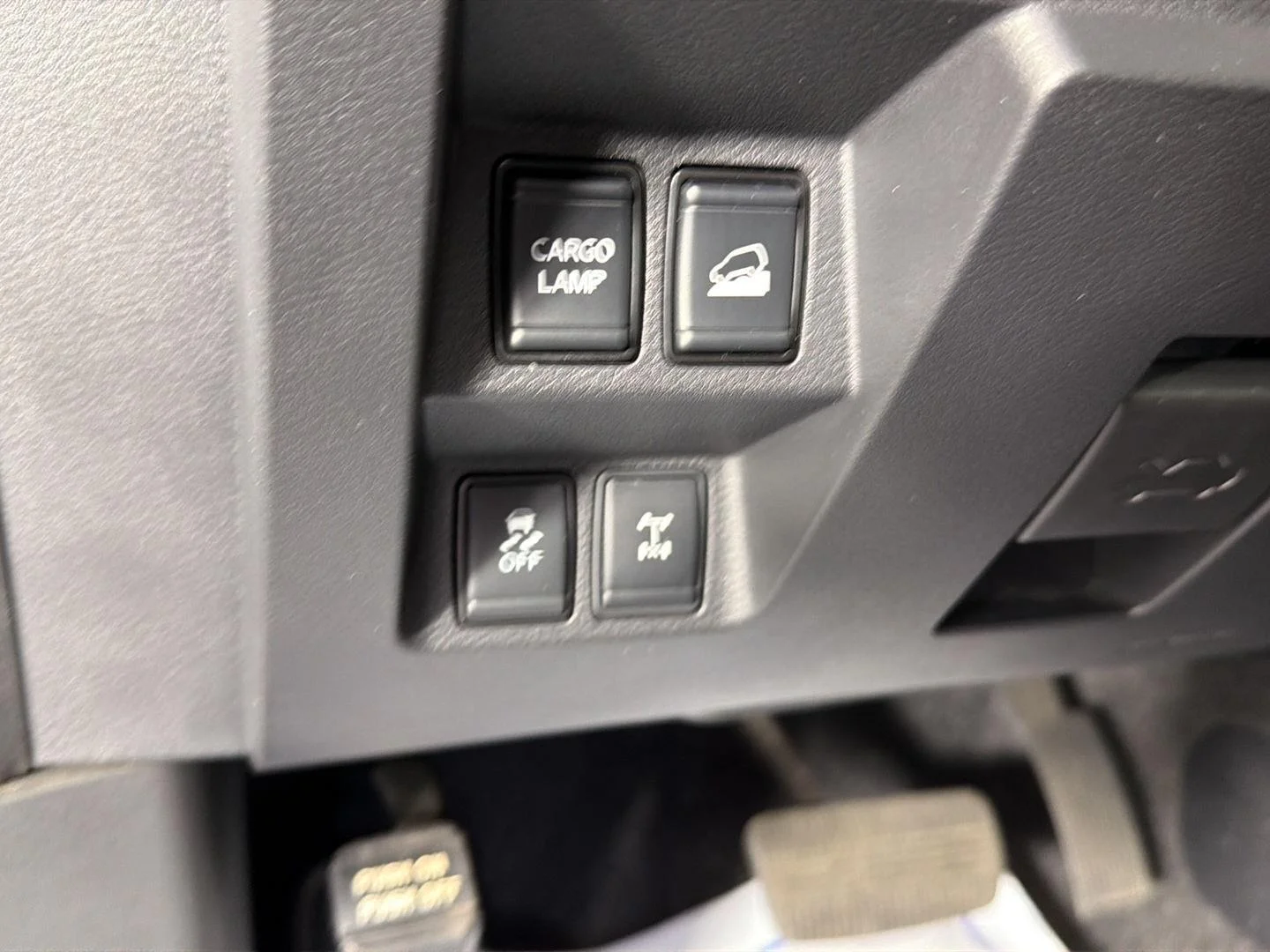 Used 2023 Glacier White Nissan PRO-4X image 29