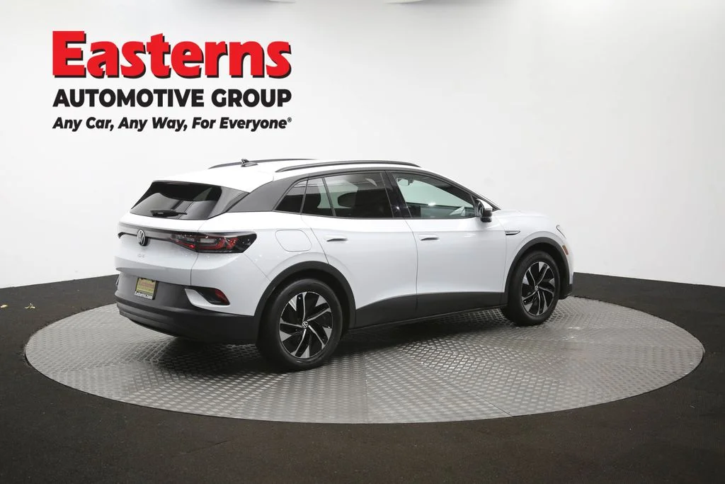 Used 2021 White Volkswagen Pro image 40