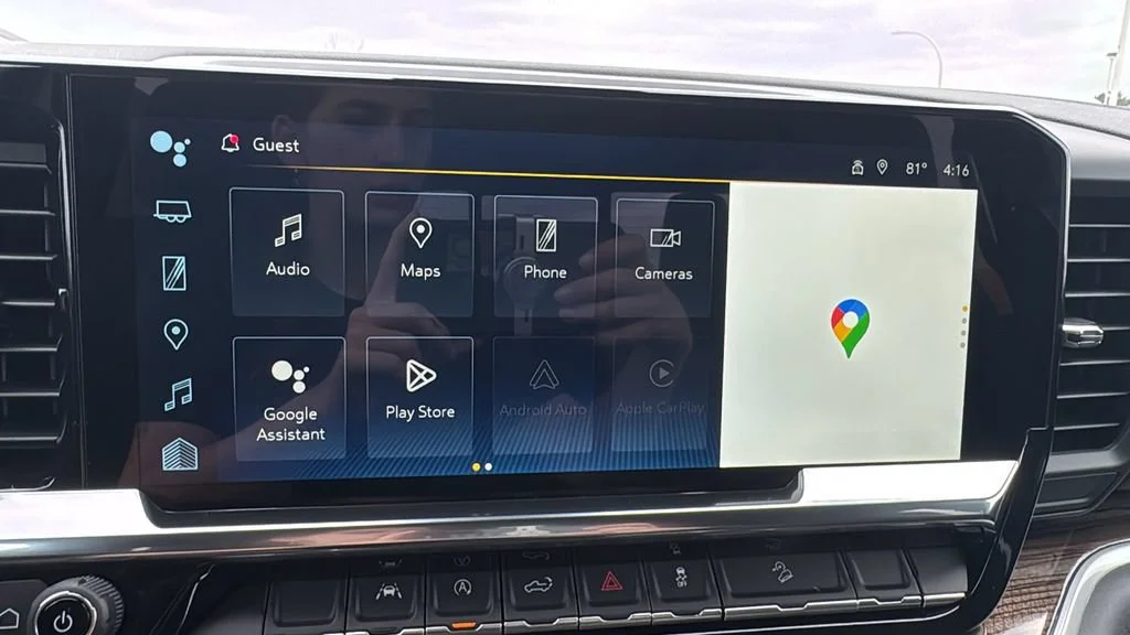 New 2026 Summit White Chevrolet LT image 21