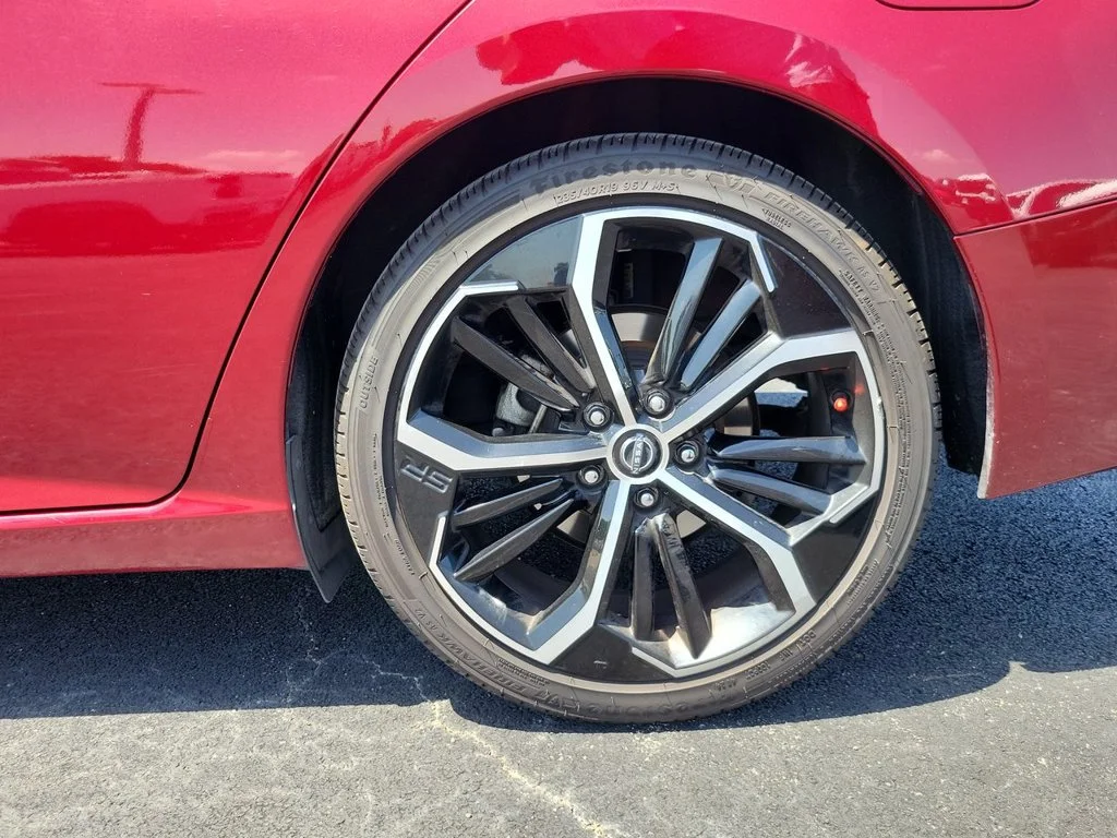 2023 Nissan Altima SR - Photo 32