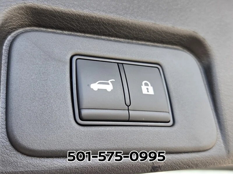 Used 2026 BLACK NISSAN 2026.5 FWD SV image 16