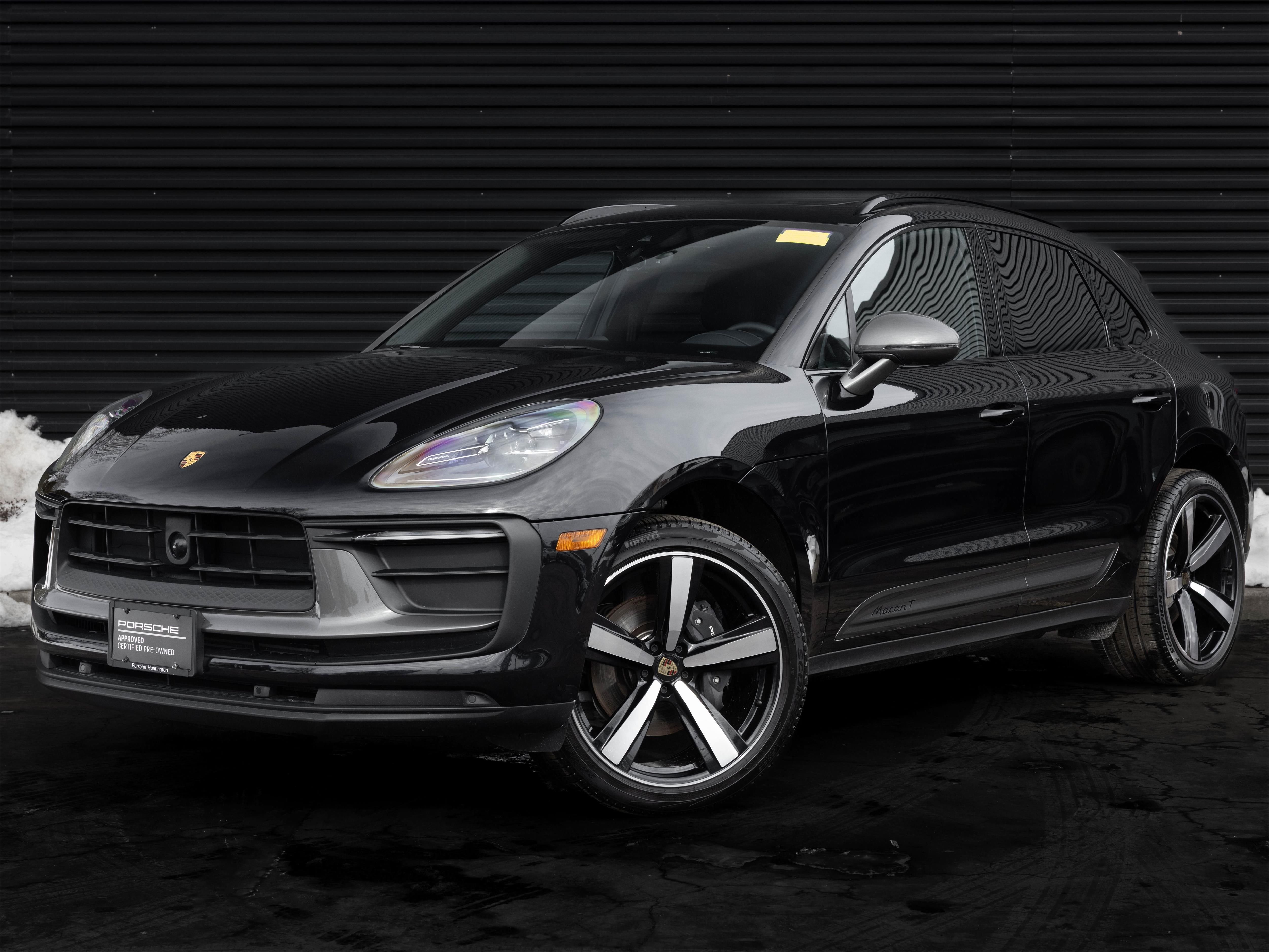 2025 Porsche Macan T