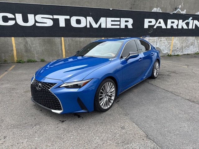 2023 Lexus IS 300