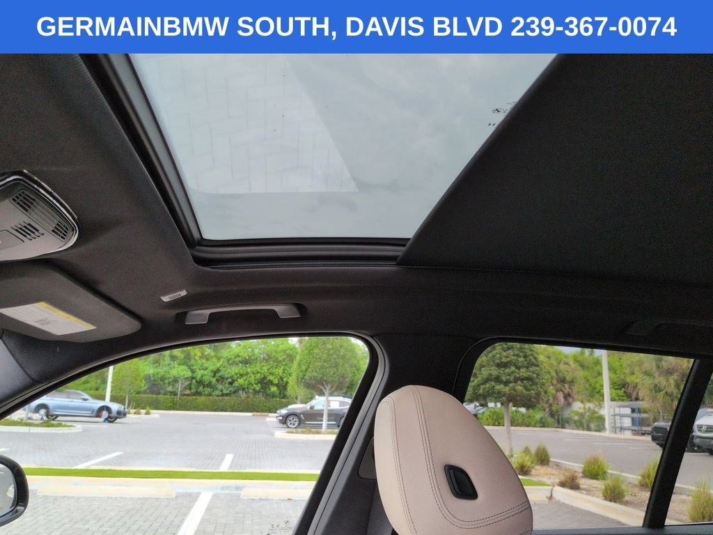 Certified Used 2022 Black Sapphire Metallic BMW xDrive30i image 22