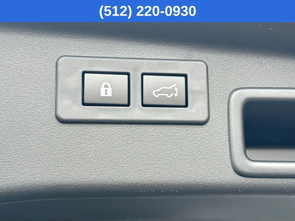 New 2026 ICE SILVER METALLIC Subaru Touring image 34