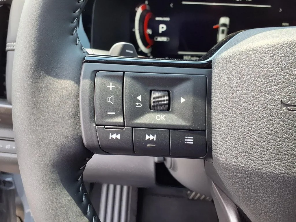 New 2026 Boulder Gray Pearl Nissan Platinum image 13