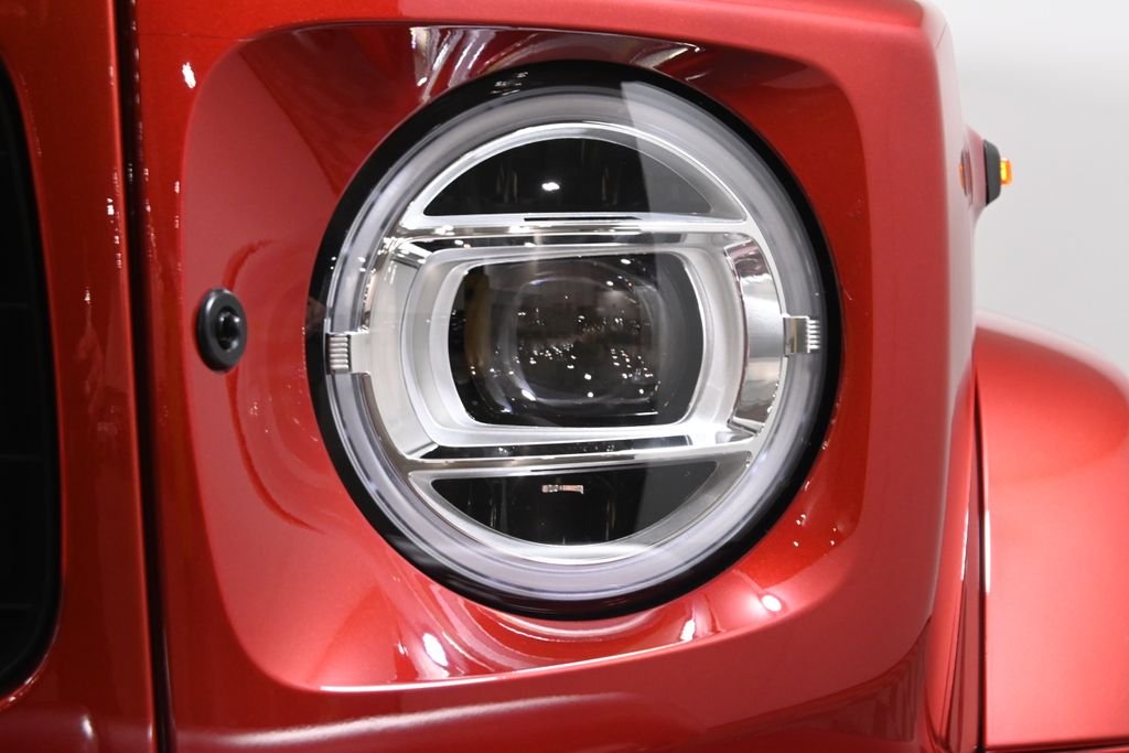Certified Used 2025 MANUFAKTUR Cardinal Red Metallic Mercedes-Benz G 63 AMG® image 11