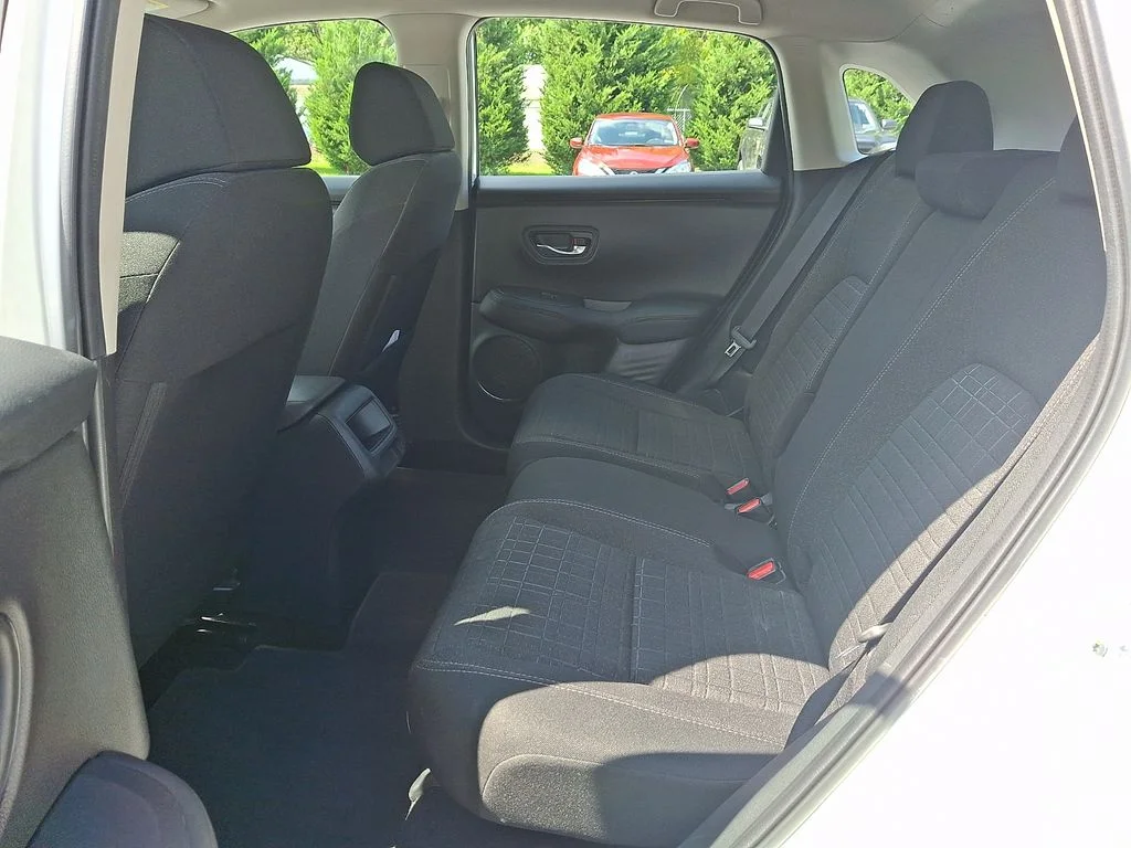 Used 2025  Honda LX image 10
