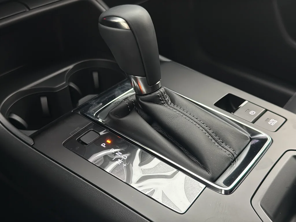 New 2026 White Mazda 2.5 S Select image 22
