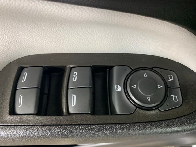 Used 2023 White Chevrolet LS image 31