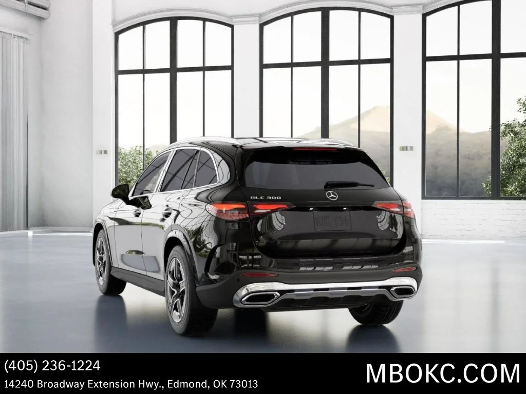Used 2026 Black Mercedes-Benz GLC 300 image 28
