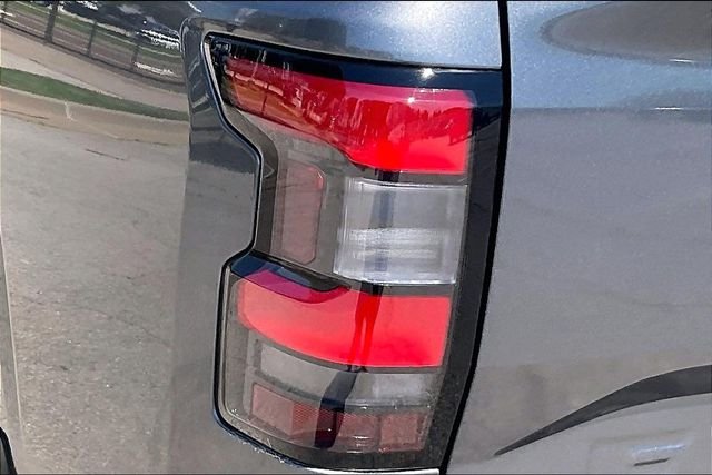 Used 2025 Gray Nissan S image 29