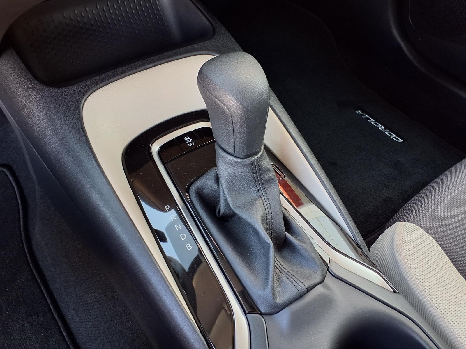 New 2026 Underground Toyota LE image 15