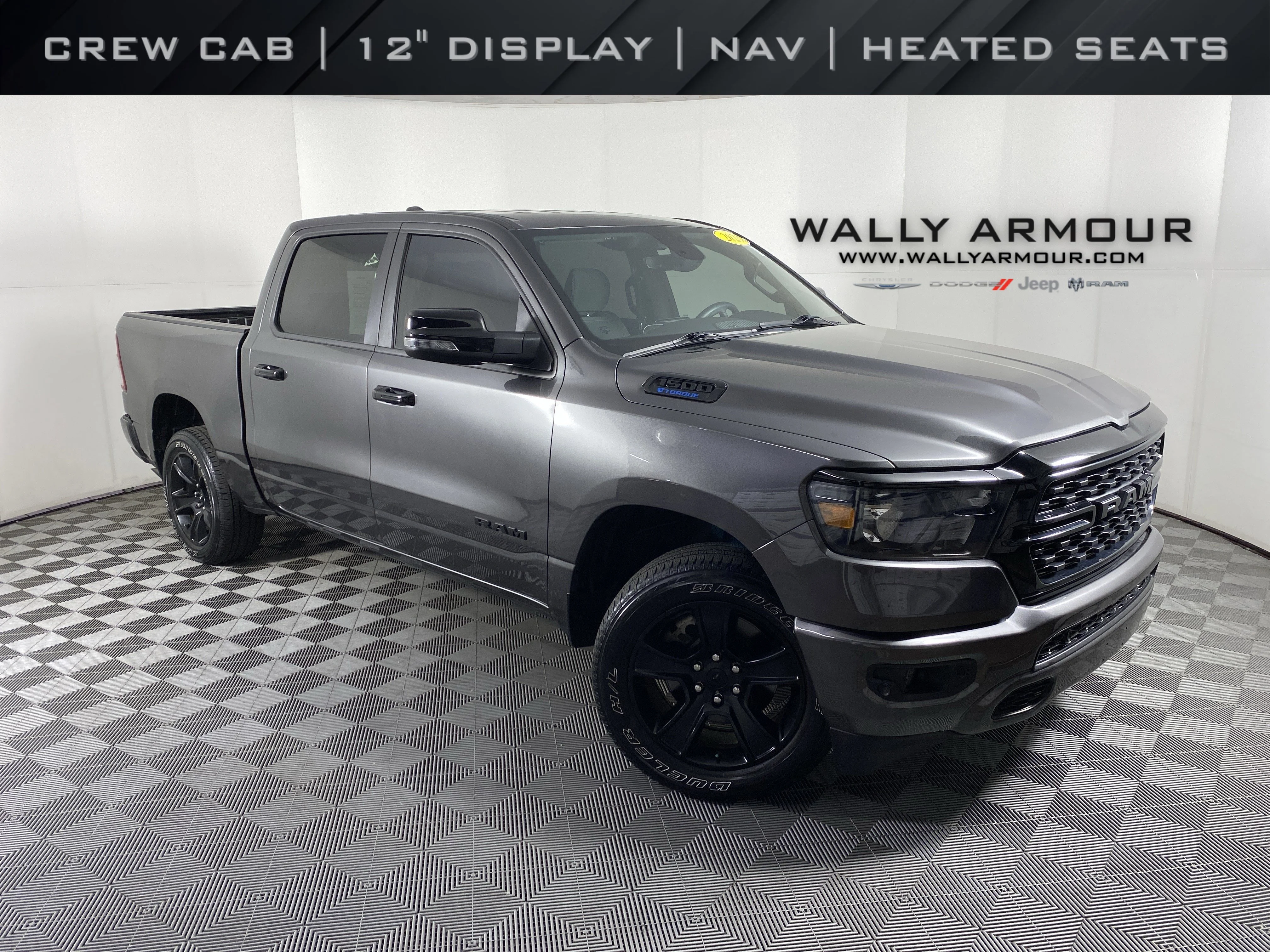 2023 RAM 1500 Big Horn/Lone Star 4x4 Crew Cab 5'7's photo
