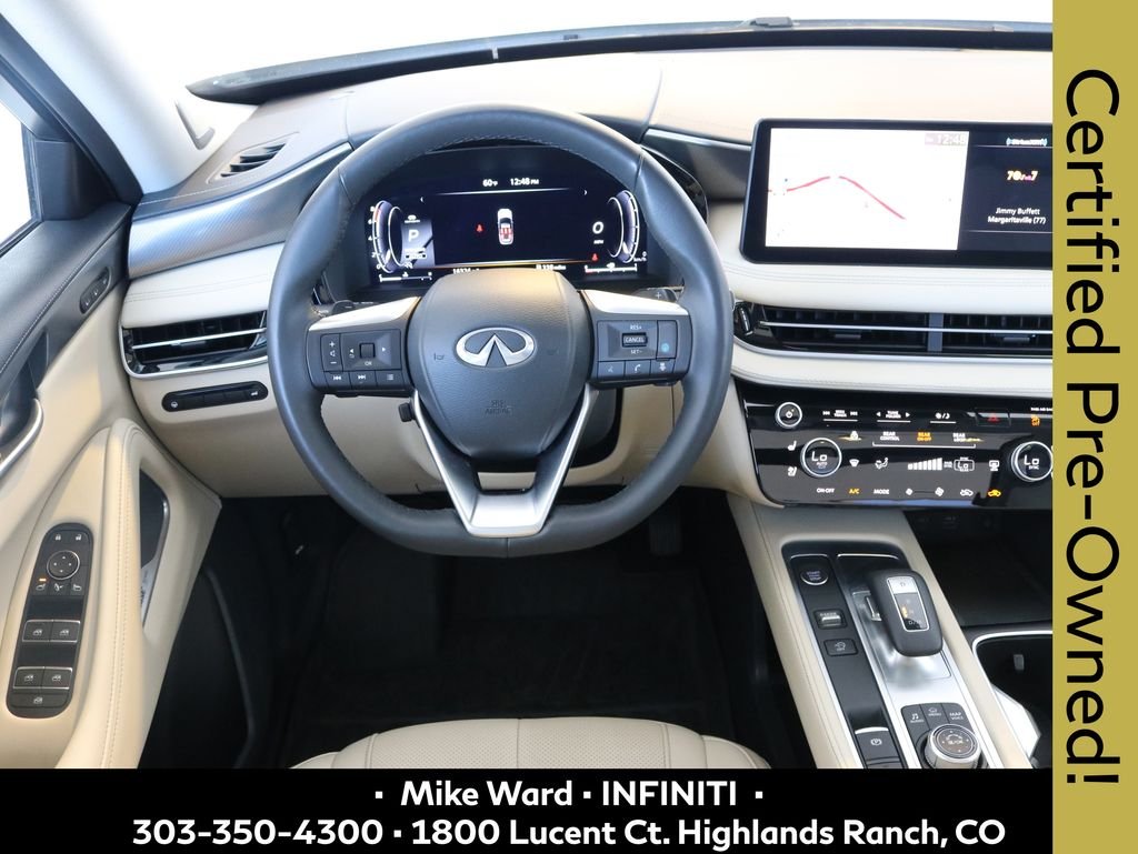 Certified Used 2025 White INFINITI LUXE image 8