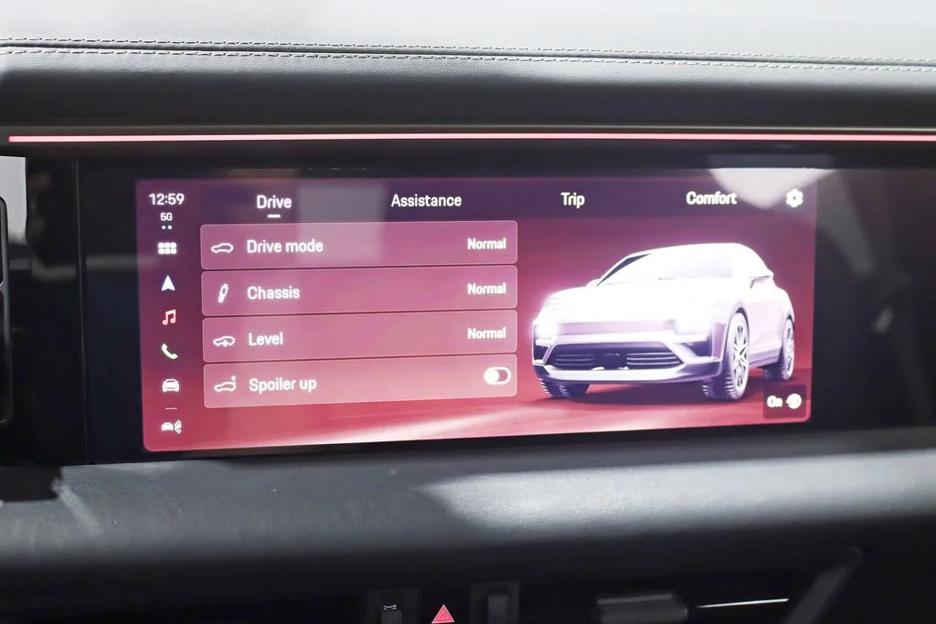 2025 Porsche Macan Electric Turbo