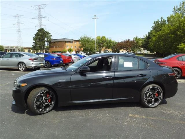 Used 2024 Black Alfa Romeo Veloce image 6